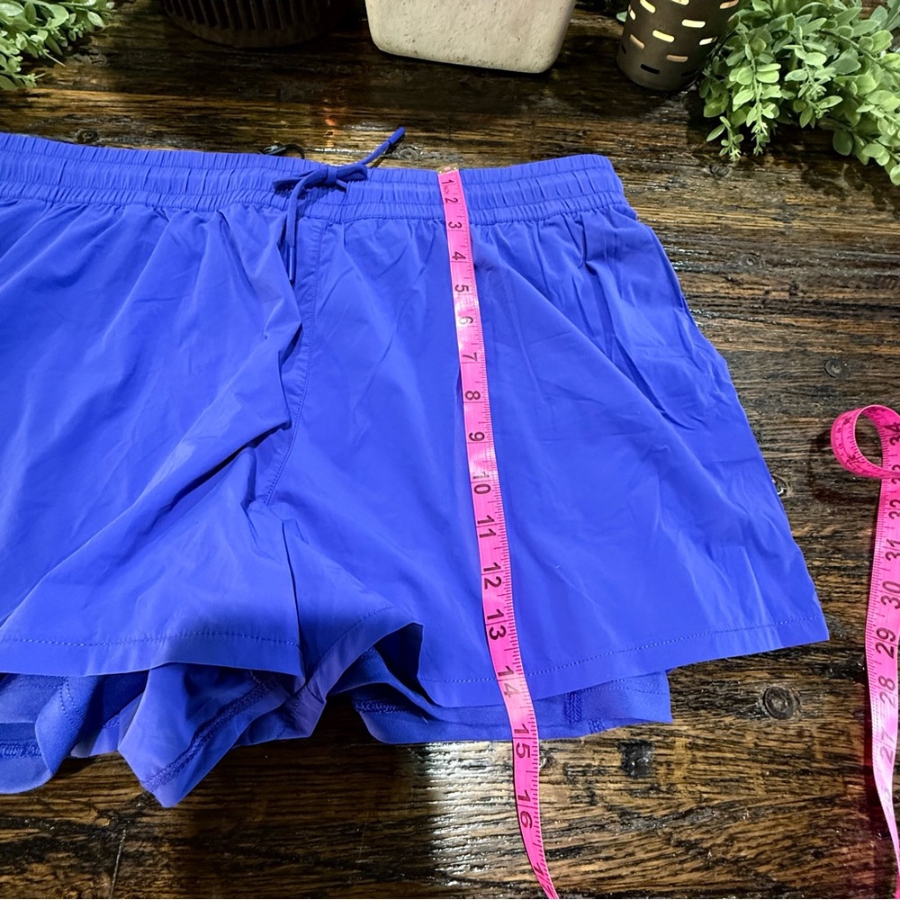 Spyder NWT XL Women's Perennial Blue Shorts Exercise Workout - Picture 13 of 16